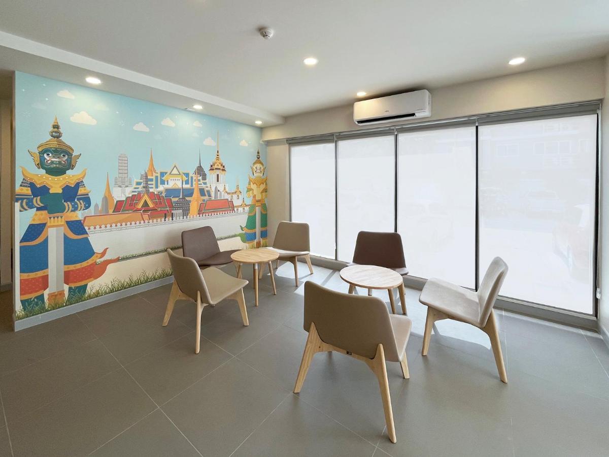 Hop Inn Bangkok Onnut Station Ngoại thất bức ảnh